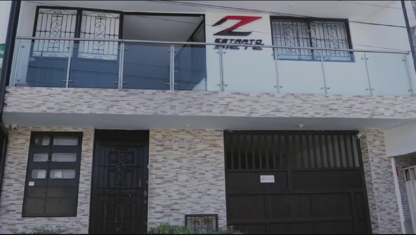 Cargar video: 